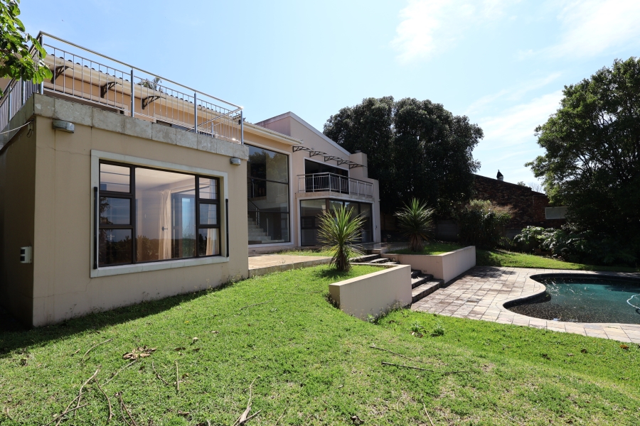 4 Bedroom Property for Sale in Beacon Bay Eastern Cape